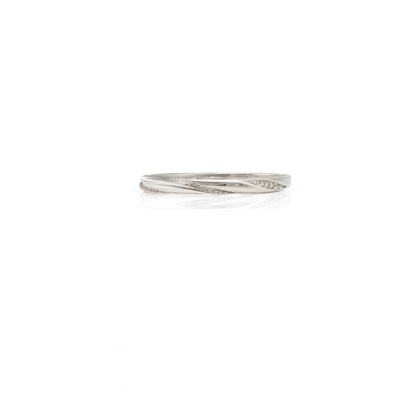 Serene Twist Band