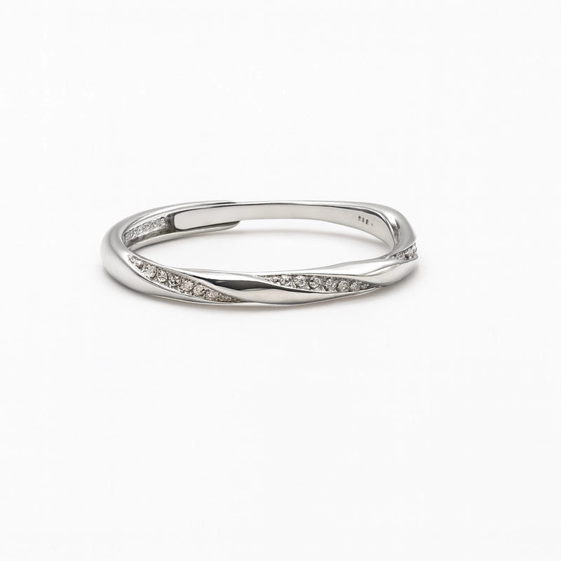 Serene Twist Band
