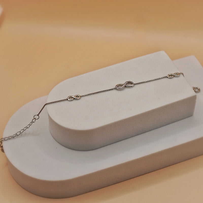 Infinity Link Bracelet