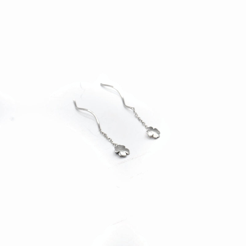 Clover Chain Drop Studs