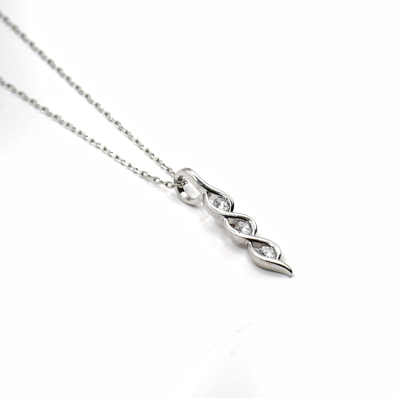 Twist of Elegance Necklace