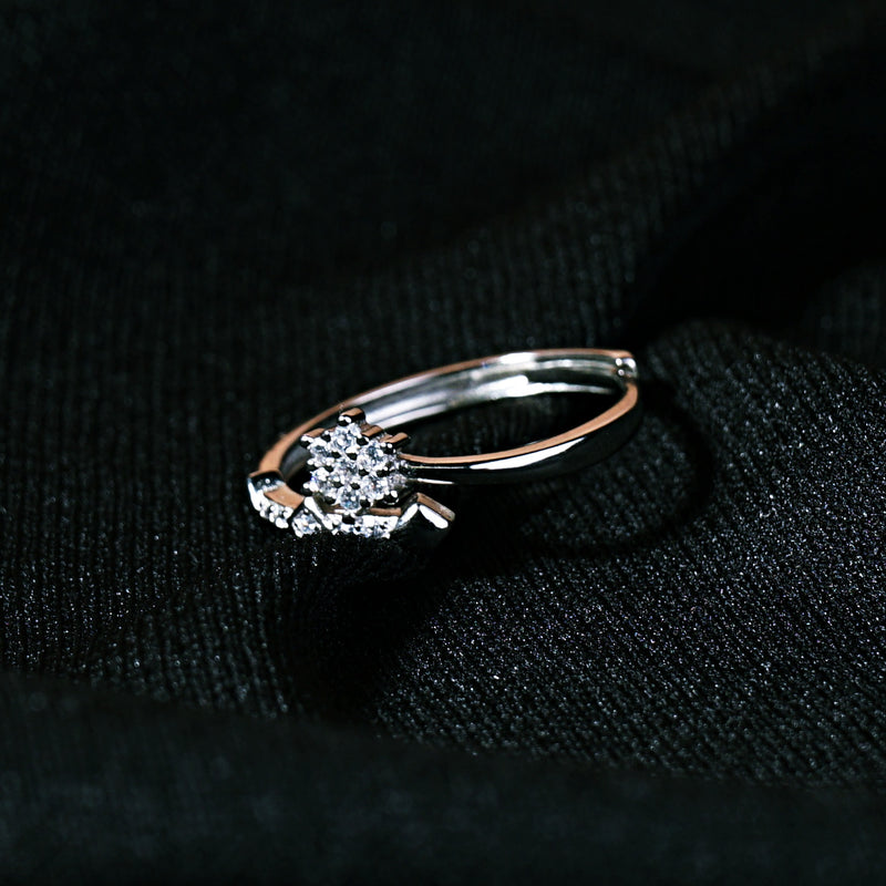 Adjustable Sparkling Cluster Ring