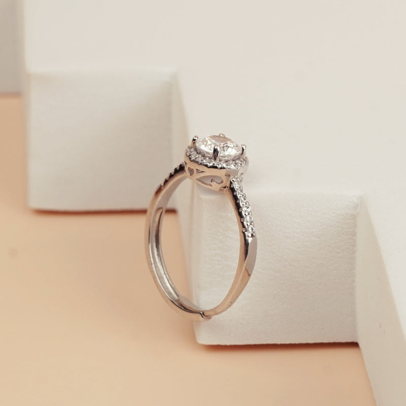 Classic Halo Ring