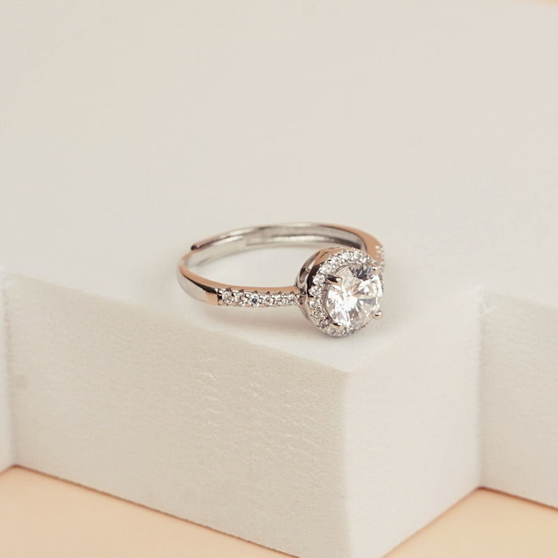 Classic Halo Ring