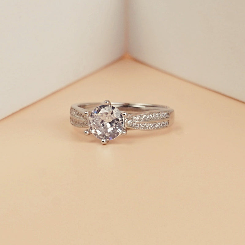 Classic Solitaire Sparkle Ring