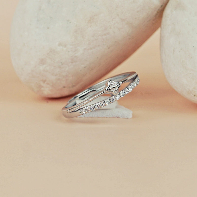 Eterna Clover Sterling Silver Ring