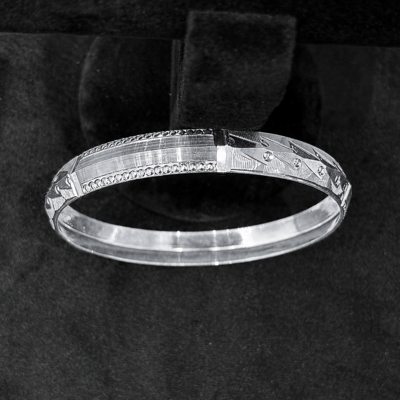 Minimal Edge Silver Kada