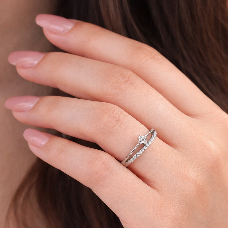 Eterna Clover Sterling Silver Ring