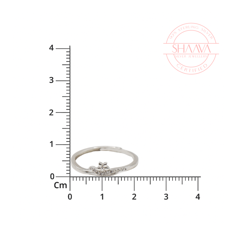 Petite Bow Ring